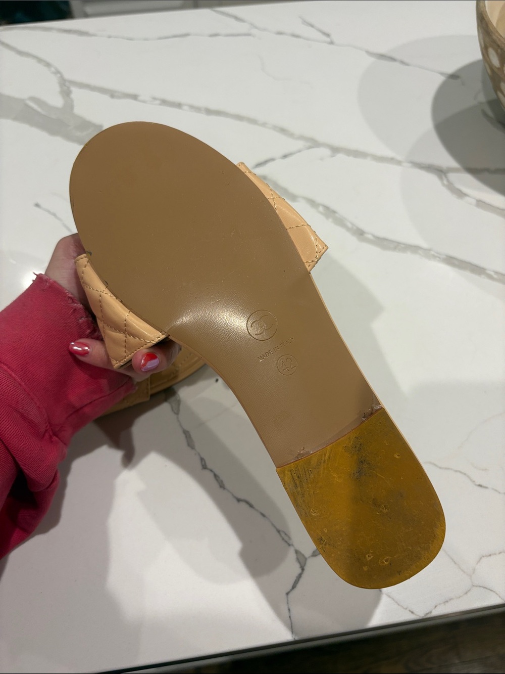 CHANEL Quilted Beige Slide Sandals with Gold CC Chain - Picture 5 of 5